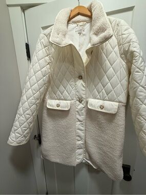 LOFT Cream Quilted Puffer Jacket